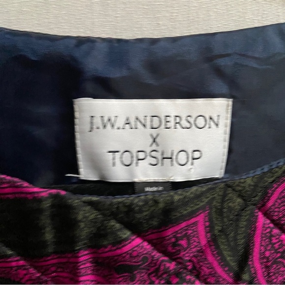JW Anderson x Topshop Paisley Silk Quilted Top Sz 2 - Picture 4 of 8